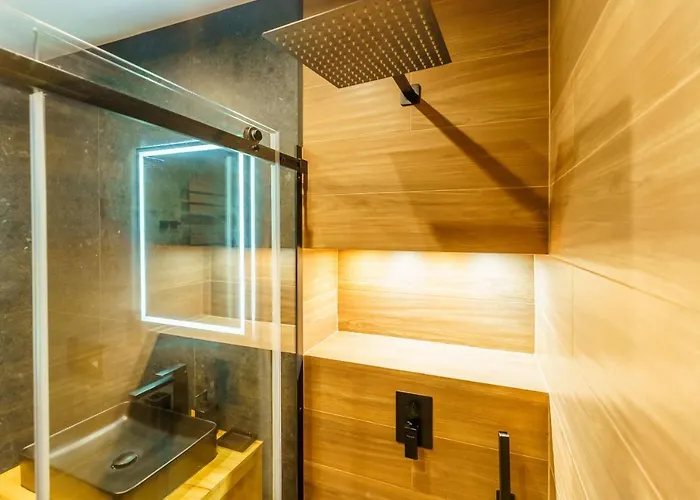 Fenomen - Amber, Perłowa Przystań W Kołobrzegu Free Parking Kołobrzeg